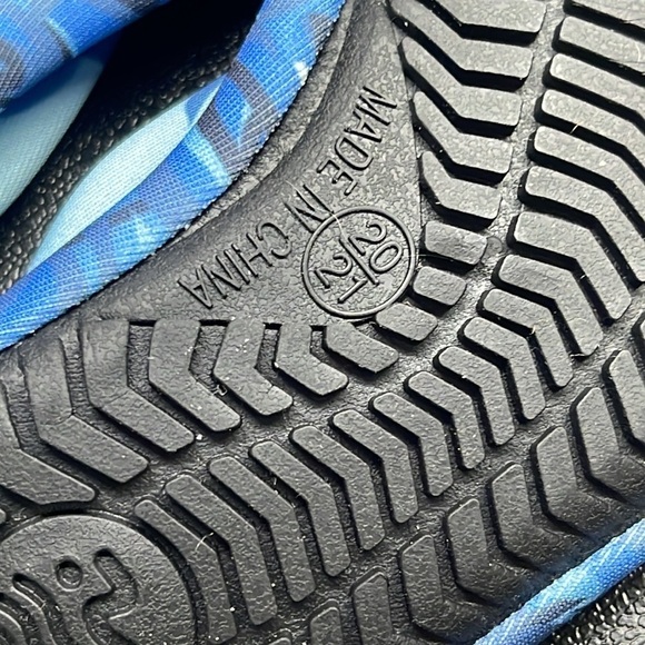 NWT Ning Shark Water Shoes Size 20/21M - Picture 9 of 9